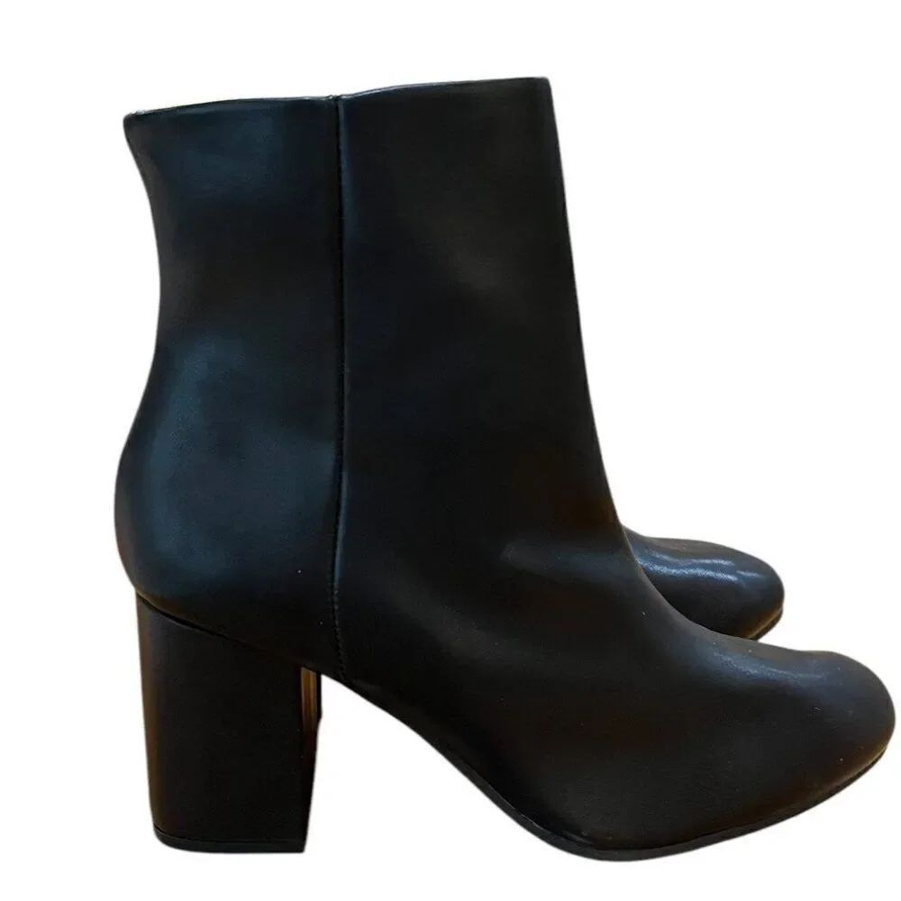 Womens Size 9 Black Platform Calf Boots Side Zip Qupid